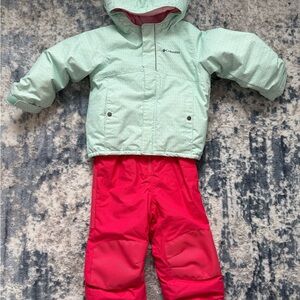 Columbia Light Green Jacket and Bright Red Pants Set